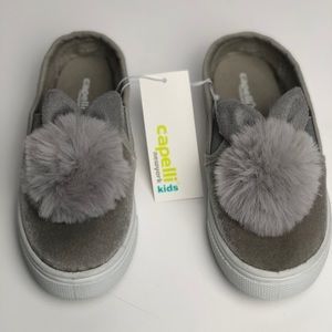 Girls grey suede shoes